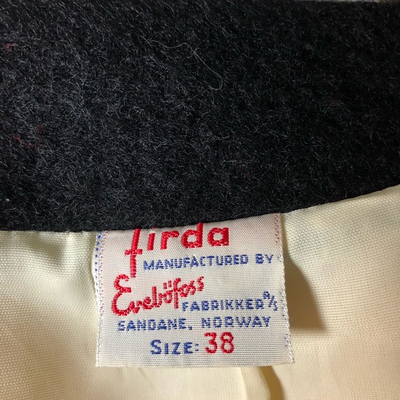 FIRDA WOOL SWEATER SIZE 38(S) - Picture 2 of 8